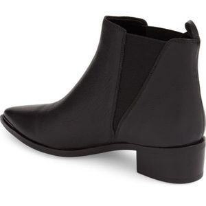 Marc Fisher LTD Yale Chelsea Boot